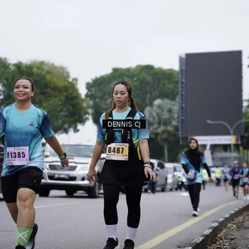 Runner Photo 8944796