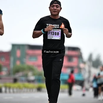 Runner Photo 8944803
