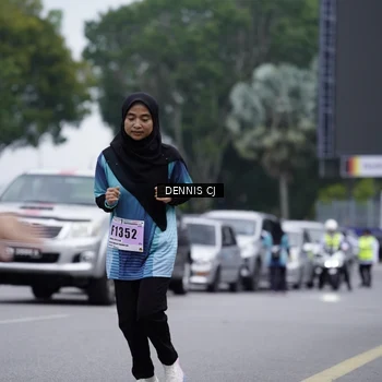 Runner Photo 8944817