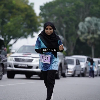 Runner Photo 8944818