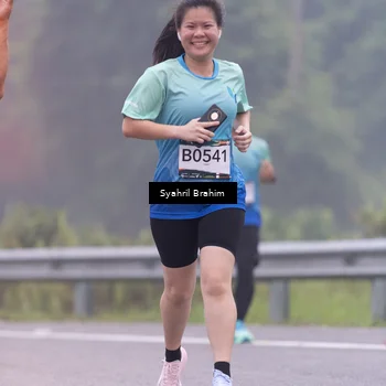 Runner Photo 8944851