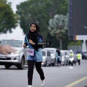 Runner Photo 8944860