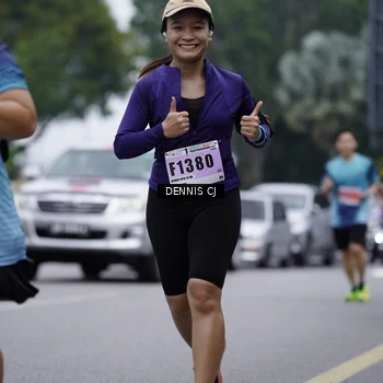 Runner Photo 8944896