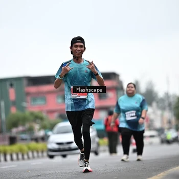 Runner Photo 8944897