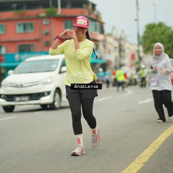 Runner Photo 8944901