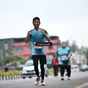 Runner Photo 8944933