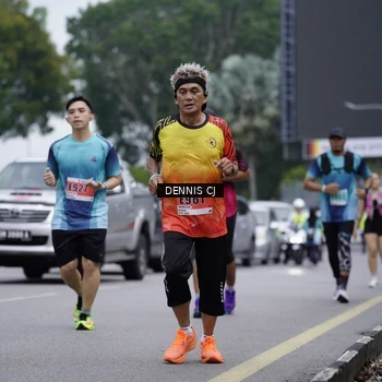 Runner Photo 8944950