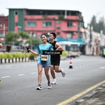 Runner Photo 8944974