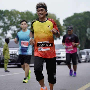 Runner Photo 8944980