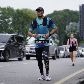 Runner Photo 8945012