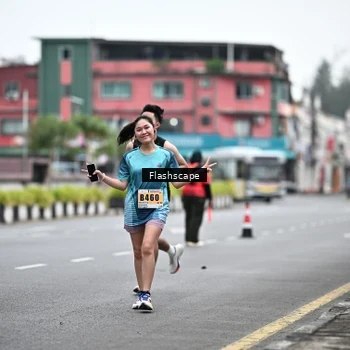 Runner Photo 8945027