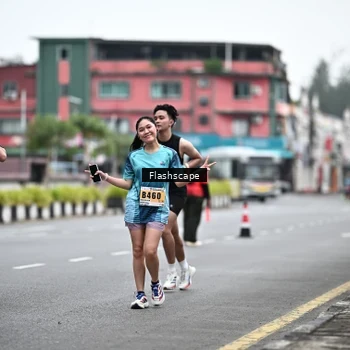 Runner Photo 8945037