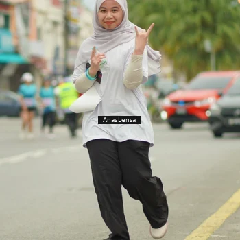 Runner Photo 8945043