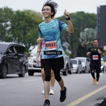 Runner Photo 8945068