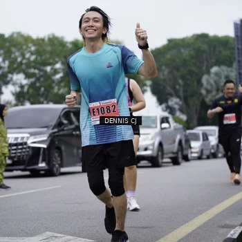 Runner Photo 8945084