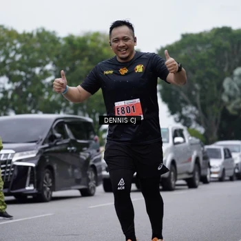 Runner Photo 8945120