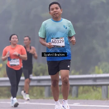 Runner Photo 8945144