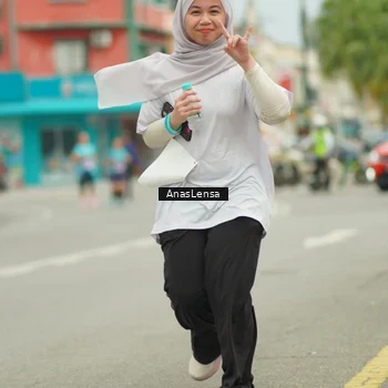 Runner Photo 8945222