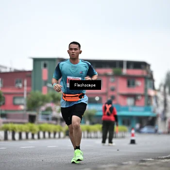 Runner Photo 8945249