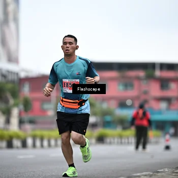 Runner Photo 8945264