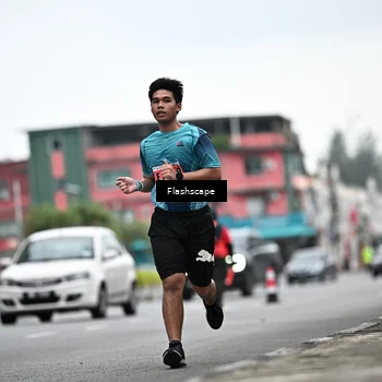 Runner Photo 8945295
