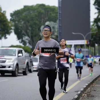Runner Photo 8945305