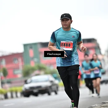 Runner Photo 8945336