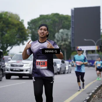 Runner Photo 8945337