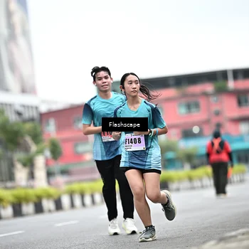 Runner Photo 8945347