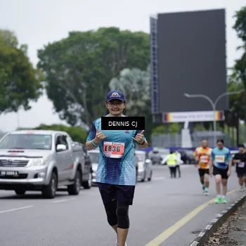 Runner Photo 8945358