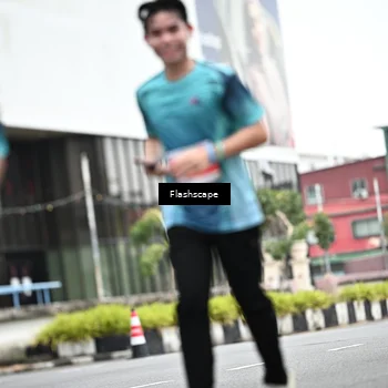 Runner Photo 8945419