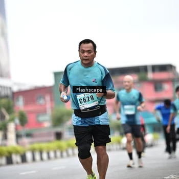 Runner Photo 8945485