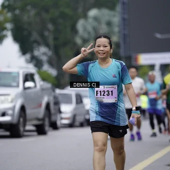 Runner Photo 8945541
