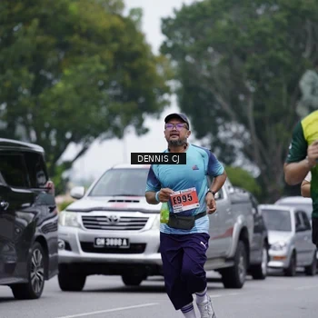 Runner Photo 8945544
