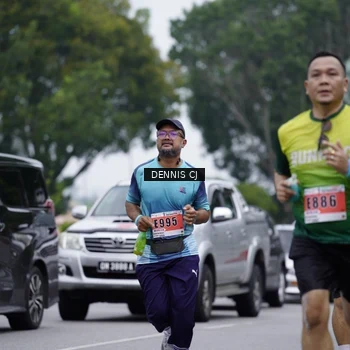 Runner Photo 8945568