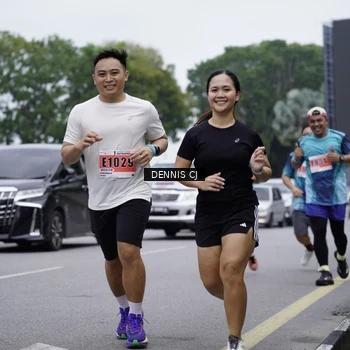 Runner Photo 8945608