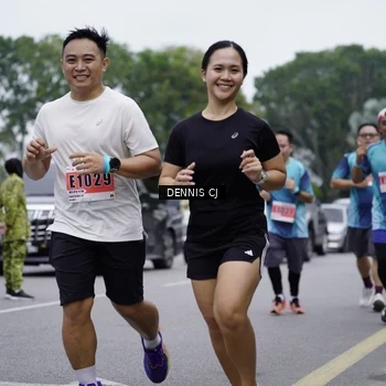 Runner Photo 8945613
