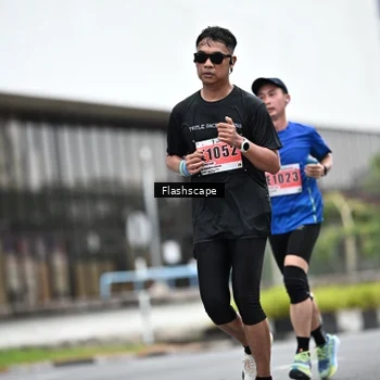 Runner Photo 8945616