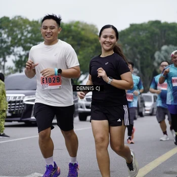 Runner Photo 8945617