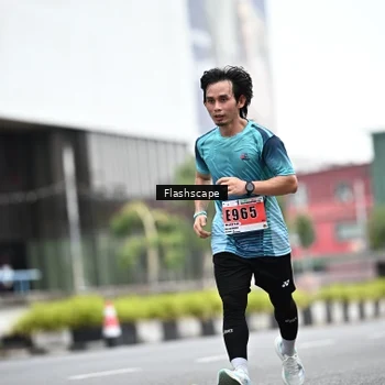 Runner Photo 8945632