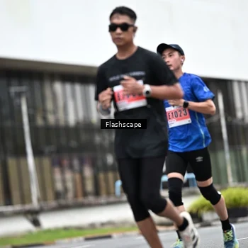 Runner Photo 8945645