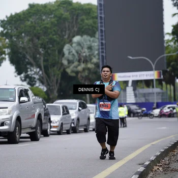 Runner Photo 8945693