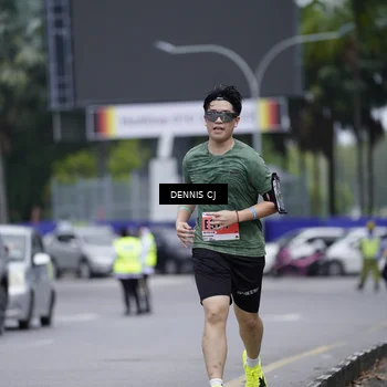 Runner Photo 8945728
