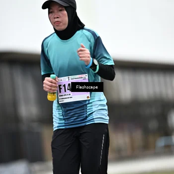 Runner Photo 8945731