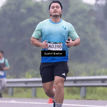 Runner Photo 8945751