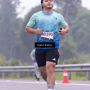 Runner Photo 8945796