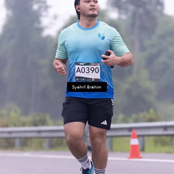 Runner Photo 8945860