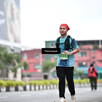 Runner Photo 8945888
