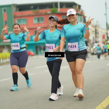 Runner Photo 8945896