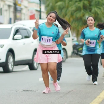 Runner Photo 8945985